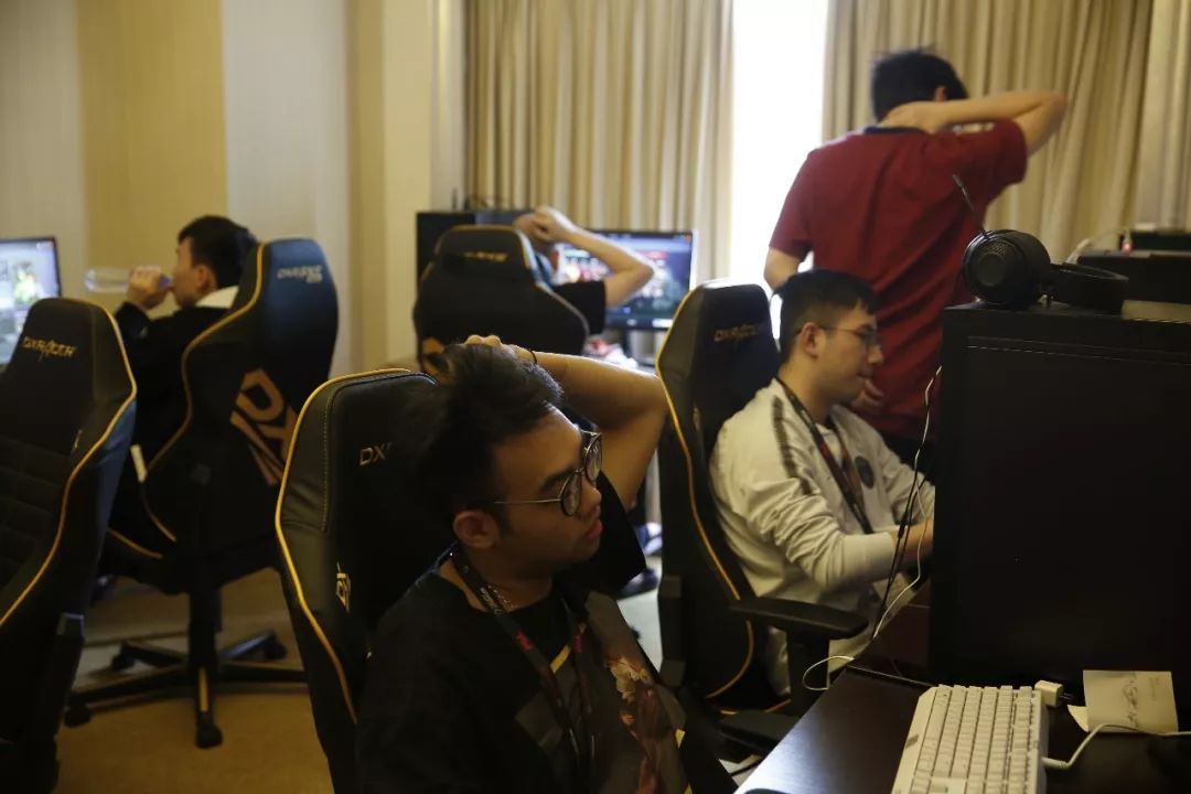 守覆盖面是 守覆盖面是