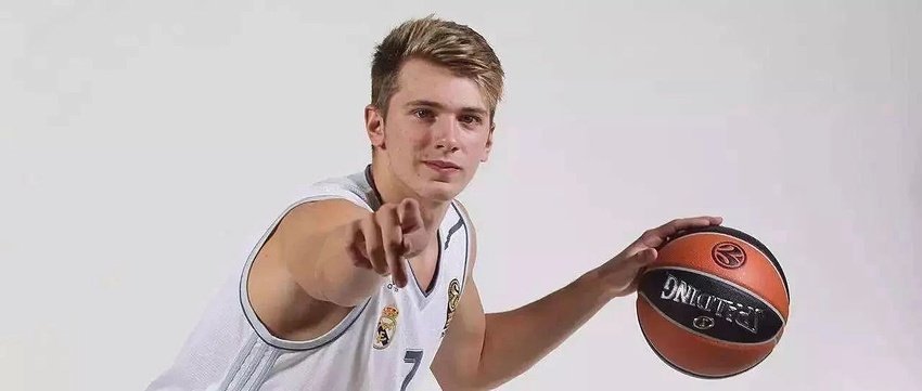 两色等结构 两色等结构